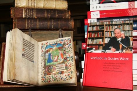 Literatur aus sieben Jahrhunderten (c) Jürgen Damen, Bistum Aachen